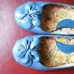 Adorable BOC leather flats french blue sz 8.5